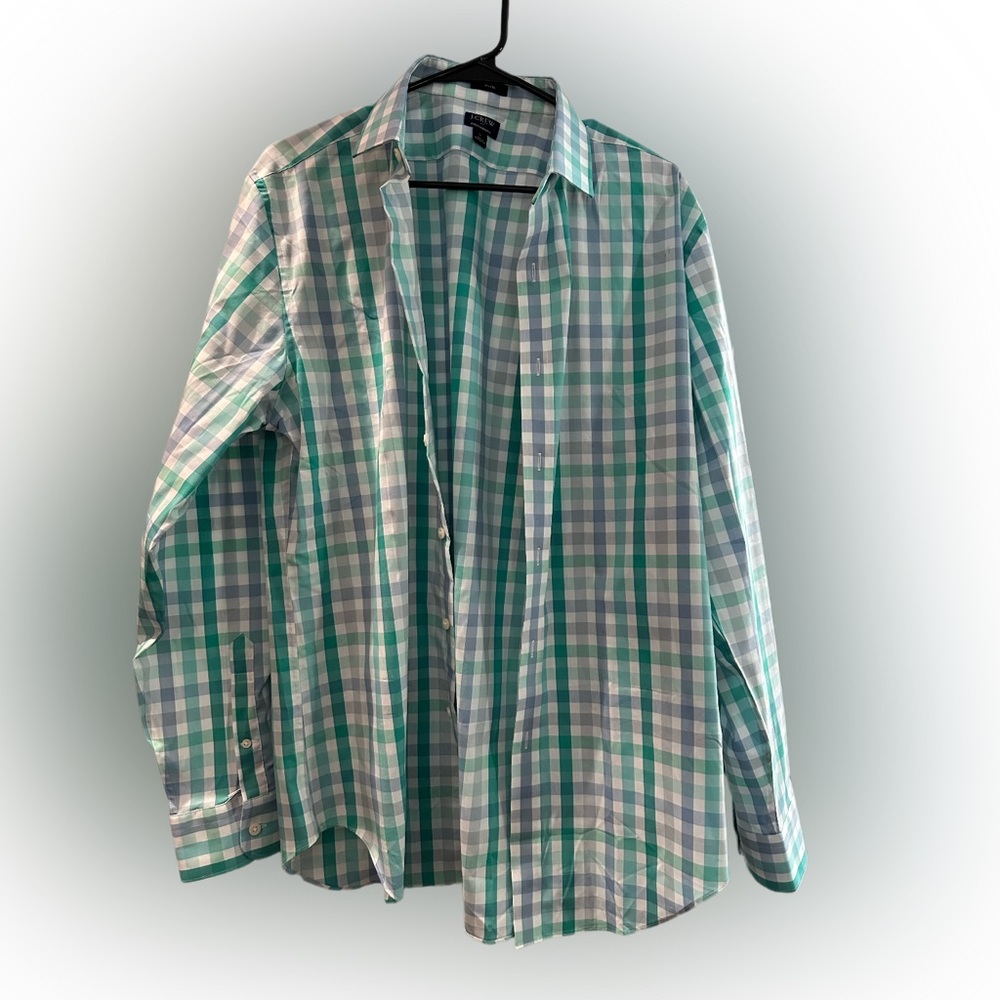 Men’s Long-Sleeve Button Down